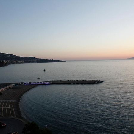 Villa Caruso Meta Dış mekan fotoğraf